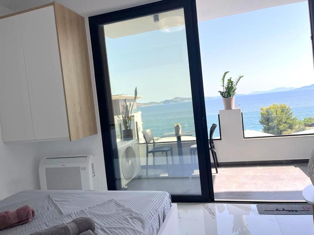 Diamond Star 1 Apartment Sarande